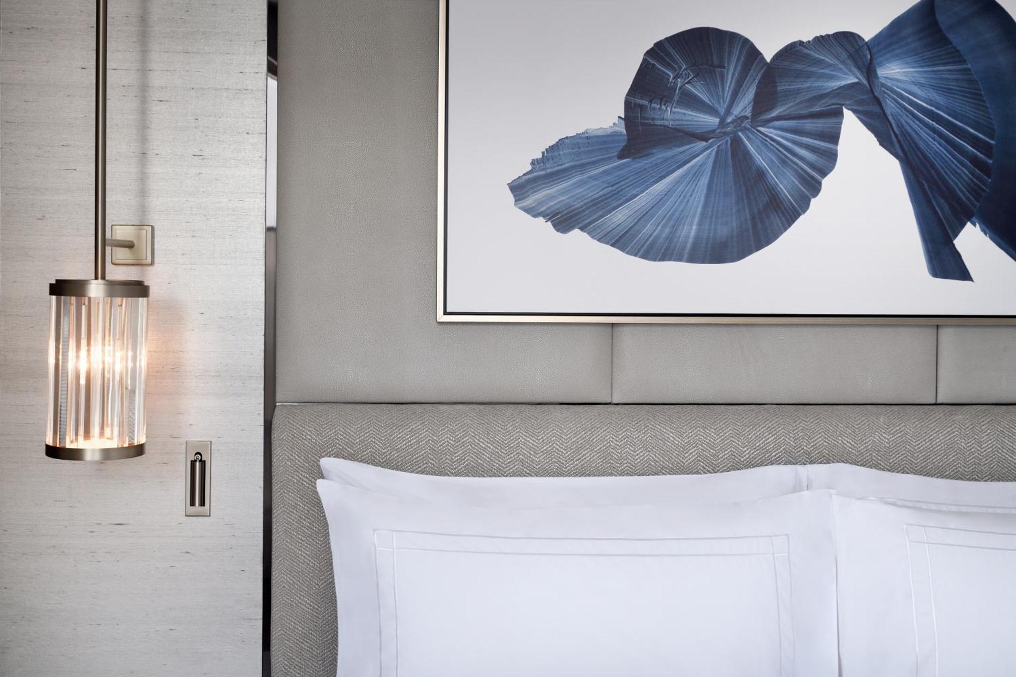Deluxe Room Ultimate Staycation Attraction Tickets & Kids Go